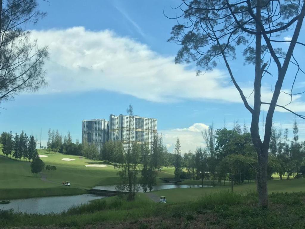 Arc Austin Hill Apartment Johor Bahru Exterior photo