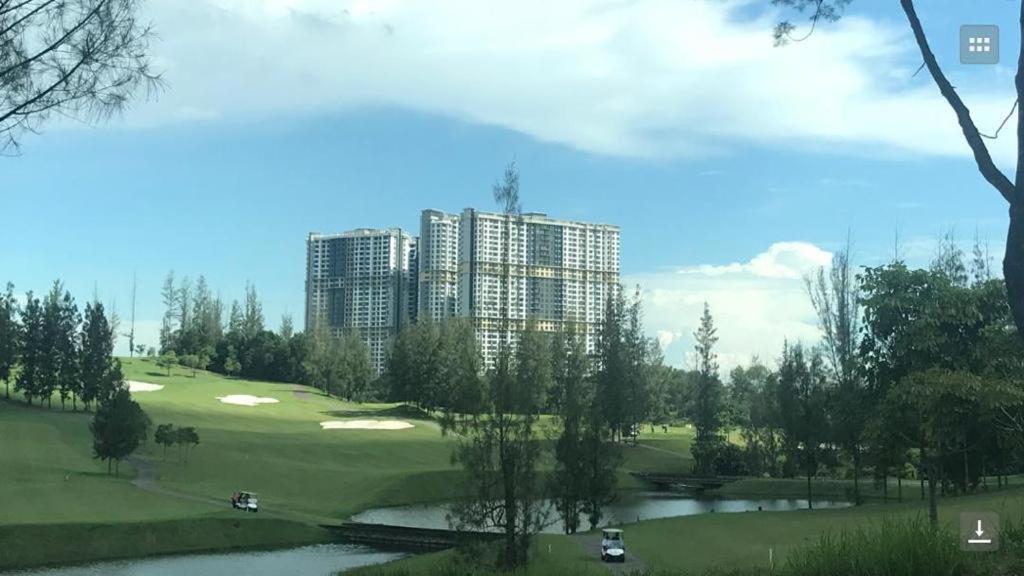 Arc Austin Hill Apartment Johor Bahru Exterior photo