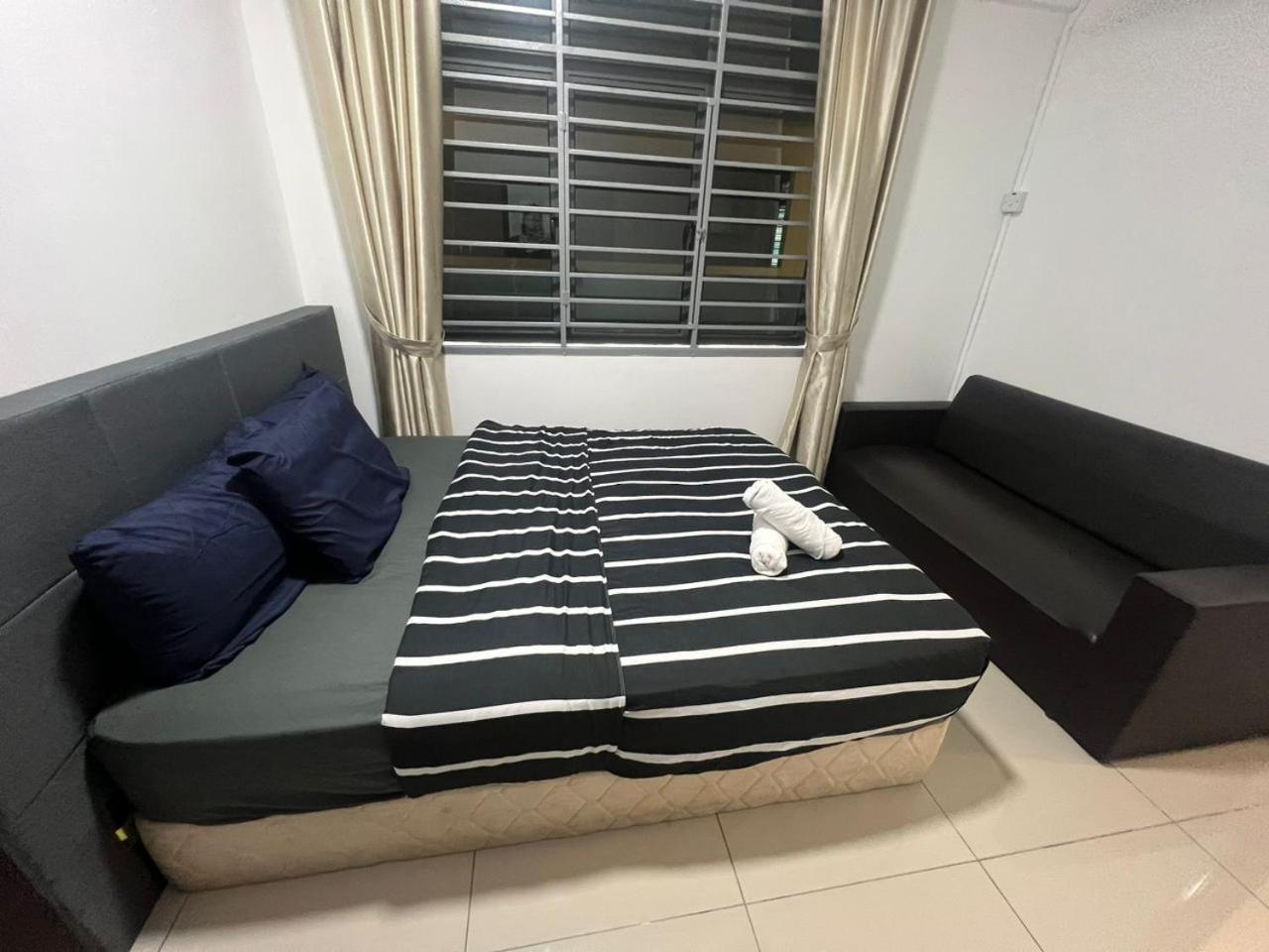 Arc Austin Hill Apartment Johor Bahru Room photo